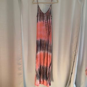 White birch tie dyed maxi dress